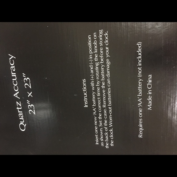 Churchill Collection 23"X23" Wallclock - Picture 5 of 6